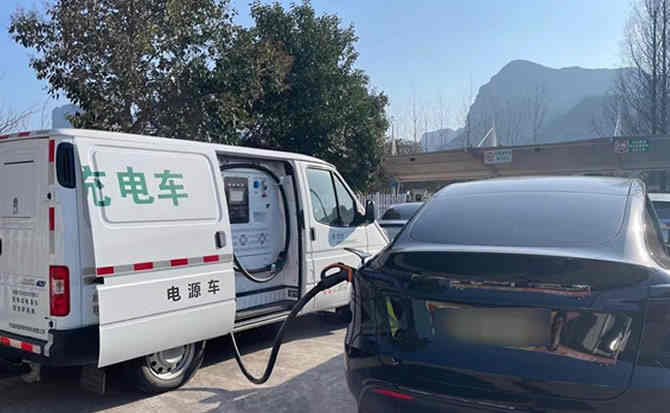 敦煌汽车搭电